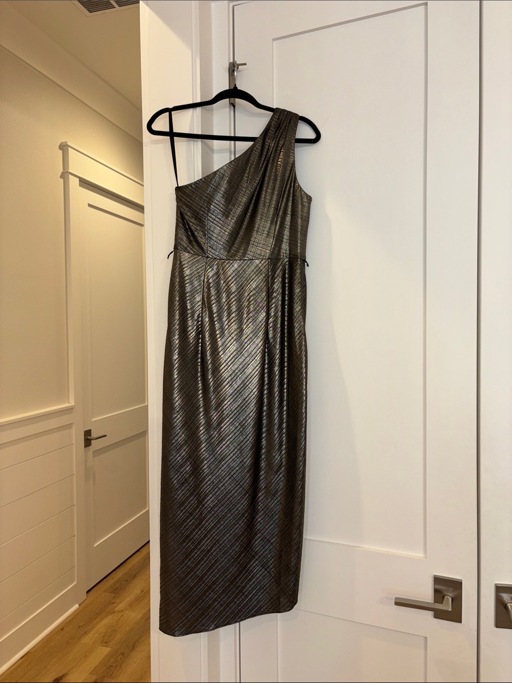 Ted Baker Gabria One Shoulder Metallic Midi Gown Size 3 or Medium Missing Belt - Picture 4 of 6